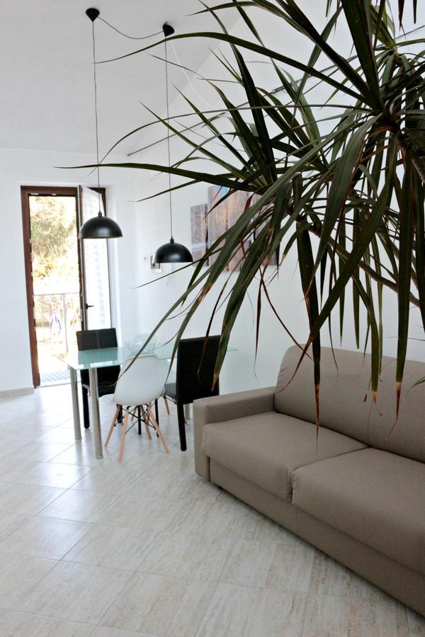 Paradeisos Sas Apart-hotel *
